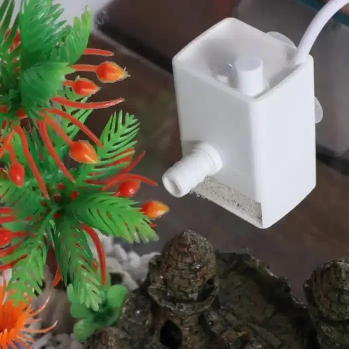 Petite Pompe a Eau Aquarium 20L